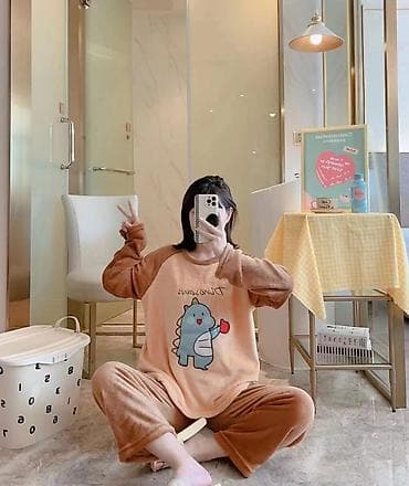 hand: Тёплые плющевые двойки/комплекты

Оптом и в розницу — 6