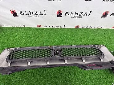 h: Решетка радиатора Honda 2001 г., Б/у, Оригинал — 2
