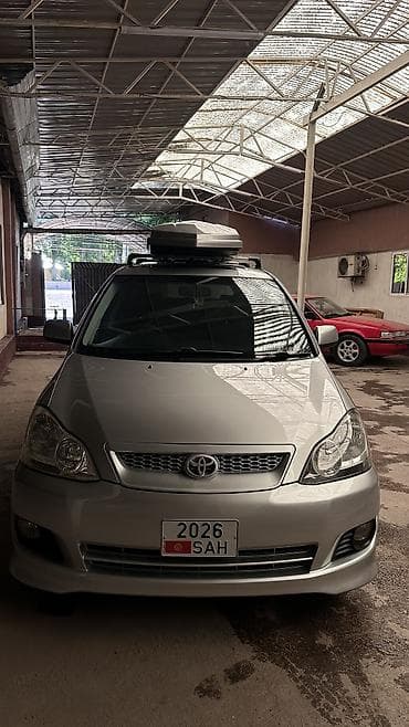 nissan primera 2000: Toyota Ipsum: 2003 г., 2.4 л, Автомат, Бензин, Минивэн — 6