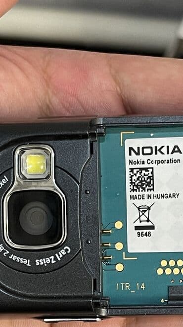 простые телефоны: Nokia N73, Б/у, < 2 ГБ, цвет - Черный, 1 SIM — 8