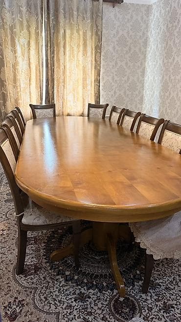 гардеробы: БОЛЬШОЙ ОРЕХОВЫЙ СТОЛ - Стол овальной формы, натуральный массив — 1