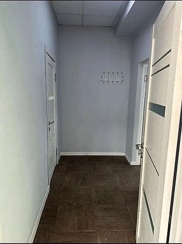 Недвижимость: Аренда офисов, 37 м², В административном здании, С видом на горы, 1 линия, С отдельным входом — 4