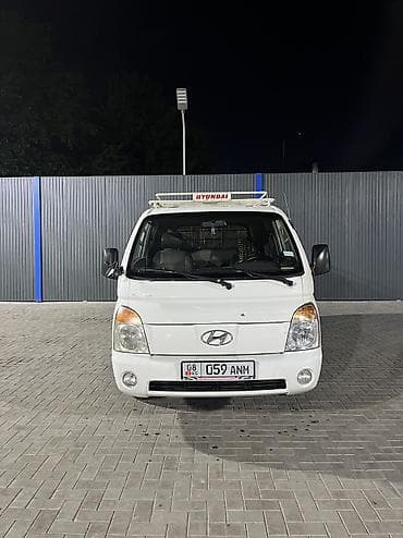 mini v: Hyundai : 2004 г., 2.5 л, Дизель — 1