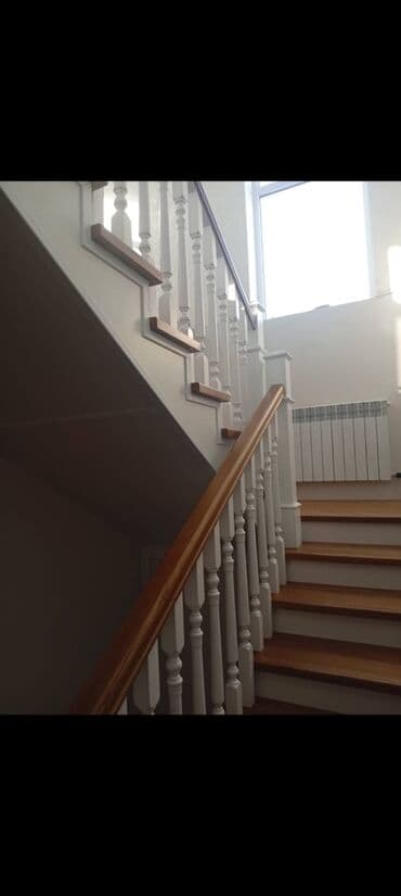 гардироб шкаф: Деревянная лестница Для дома, Форма лестницы: Прямая — 3