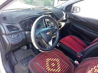 спарки: Chevrolet Spark: 2018 г., 1 л, Вариатор, Бензин, Хэтчбэк — 7