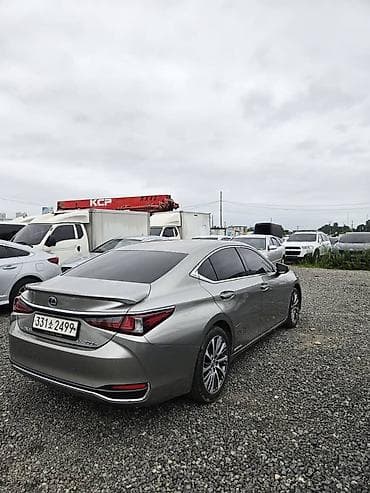 Унаа сатуу: Lexus ES: 2020 г., 2.5 л, Автомат, Гибрид, Седан — 3