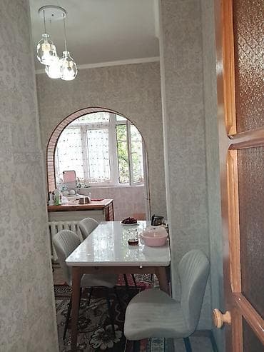 Квартиры: 3 комнаты, 61 м², 105 серия, 3 этаж, Косметический ремонт — 2