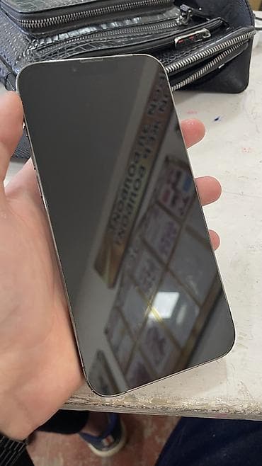 телфо: IPhone 13 Pro Max, Б/у, 128 ГБ, Черный, Защитное стекло, Чехол, 77 % — 8