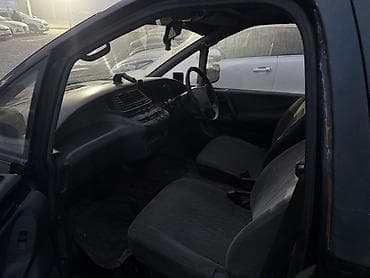 форсунки 2 7: Toyota Previa: 1994 г., 2.2 л, Автомат, Дизель, Минивэн — 5