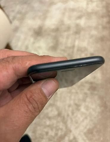 мини айфон: IPhone 7, Б/у, Черный, Кабель, 67 % — 3