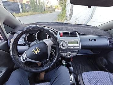 Продажа авто: Honda Jazz: 2008 г., 1.3 л, Вариатор, Газ, Хэтчбэк — 9