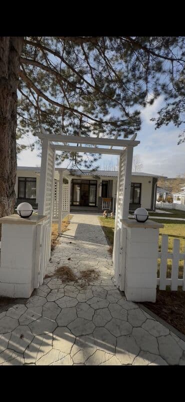 комнаты в бишкеке: Сдаётся коттедж в ЦО «Чайка» (Сары-Ой) Вместимость — до 8 человек. • — 8