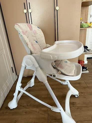 Детский стульчик для кормления с регулируемыми функциями