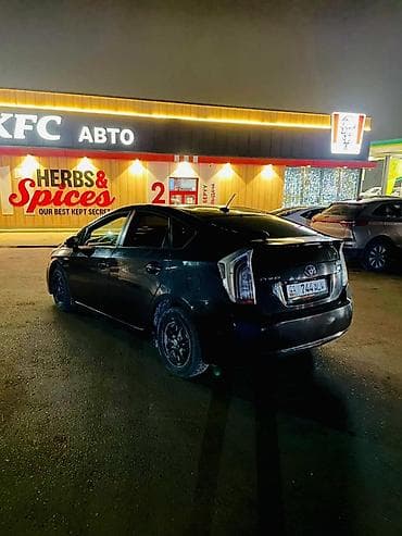 prius 2006: Toyota Prius: 2013 г., 1.8 л, Автомат, Гибрид, Лифтбек — 2