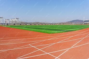 покрытие футбол: Резиновое покрытие для беговых дорожек и спортивных площадок - — 2