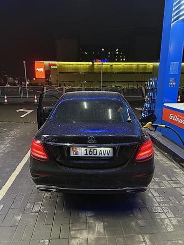 subaru 2018: Mercedes-Benz E-Class: 2018 г., 2 л, Автомат, Бензин, Седан — 2