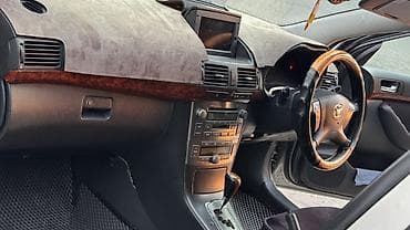 corolla 2004: Toyota Avensis: 2005 г., 1.8 л, Автомат, Бензин, Седан — 3