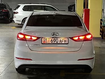 елантра 2017: Hyundai Elantra: 2017 г., 1.6 л, Автомат, Бензин, Седан — 5