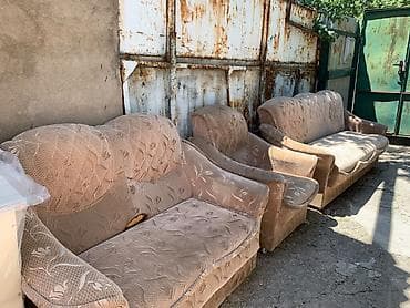 Мебель: Диван и кресло
Срочно,сост среднее нужно сделать хим чистку — 1