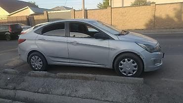 машина тико: Hyundai Solaris: 2014 г., Седан — 6