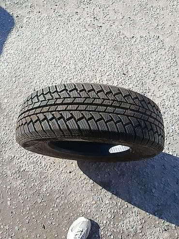 Комплект 4 колеса б/у зимняя 195/70 R.15 LT 1 шт-2000с at lalafo.kg Комплект 4 колеса б/у зимняя 195/70 R.15 LT 1 шт-2000с
