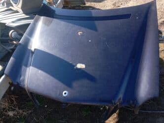 дом на калесах: Капот Mercedes-Benz, Колдонулган, Оригинал — 1