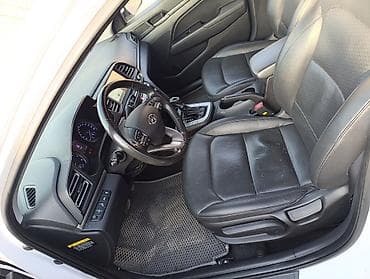 matiz 2007: Hyundai Avante: 2019 г., 1.6 л, Вариатор, Бензин, Седан — 3