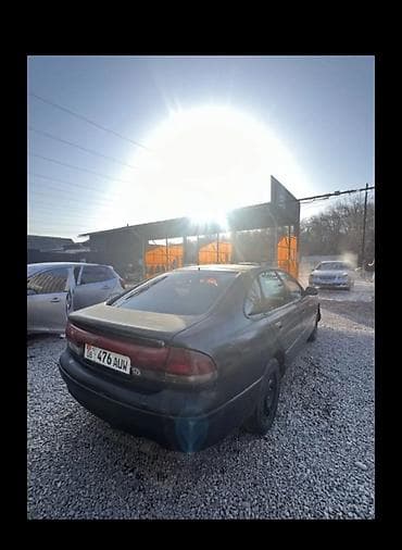 Mazda: Mazda 626: 1992 г., 2 л, Механика, Бензин, Седан — 2