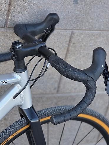 velo: Шоссейный велосипед, Рама M (156 - 178 см), Б/у — 2