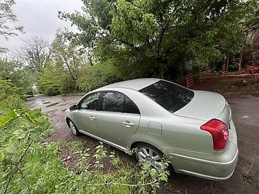 windom 2001: Toyota Avensis: 2004 г., 1.8 л, Ручные, Бензин, Седан — 2