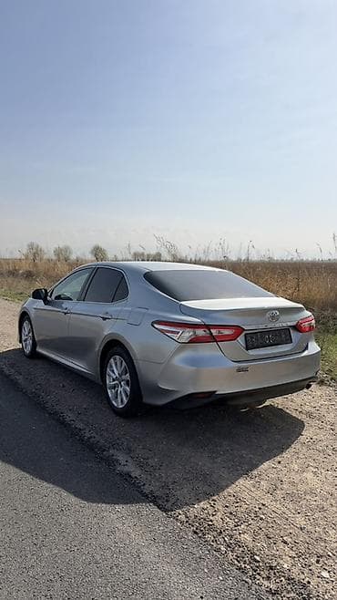 kia rio 2014: Toyota Camry: 2018 г., 2.5 л, Автомат, Бензин, Седан — 3