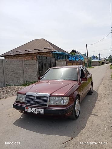капот на е34: Mercedes-Benz W124: 1992 г., 2 л, Механика, Бензин, Седан — 2