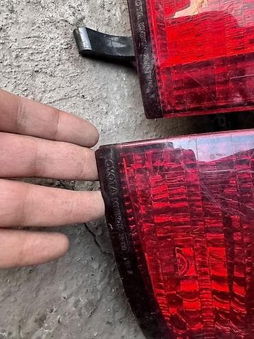 led lights: Комплект стоп-сигналов Toyota 2003 г., Б/у, Оригинал, Япония — 2