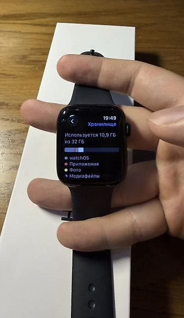 Техника и электроника: Apple Watch SE 2-го поколения корпус 44 мм (алюминий, цвет Space — 4