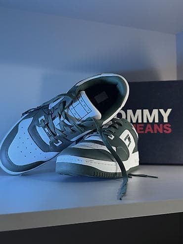 обувь лолита: Мужские кроссовки, 43, Tommy Hilfiger, Новый, цвет - Белый, Самовывоз, Платная доставка — 2