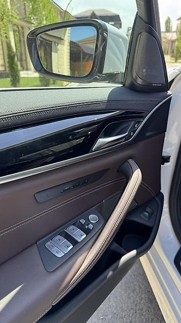 k7 2018: BMW 530: 2022 г., 2 л, Автомат, Бензин, Седан — 7