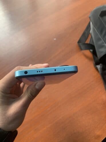 poco x6 pro купить: Redmi, Redmi Note 14, Б/у, 256 ГБ, цвет - Голубой, 2 SIM — 4