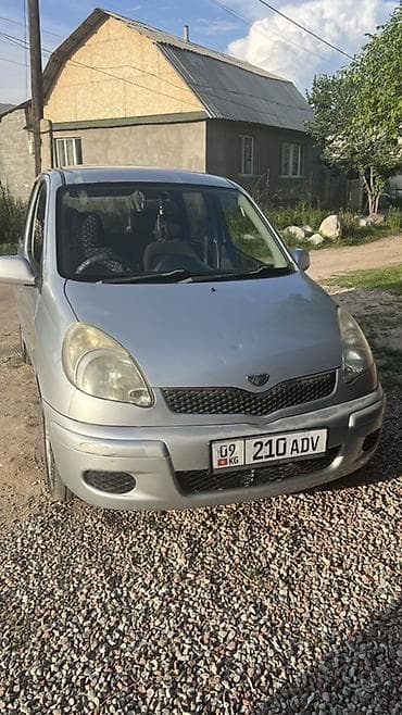 битую машину: Toyota Funcargo: 2003 г., 1.5 л, Автомат, Бензин, Хэтчбэк — 1