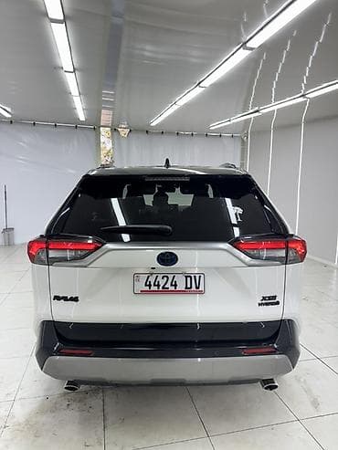 рав 4 2019: Toyota RAV4: 2020 г., 2.5 л, Автомат, Гибрид, Кроссовер — 6
