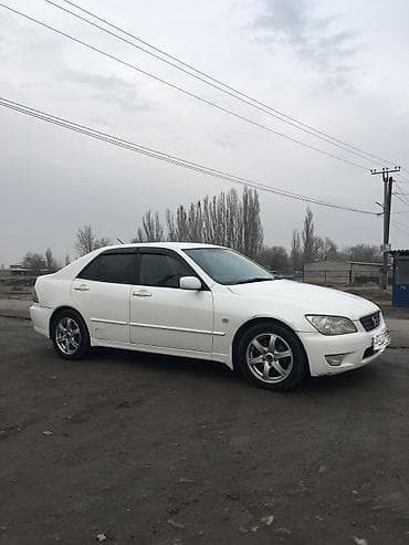 Toyota Altezza: 2003 г., 2 л, Автомат, Бензин, Седан