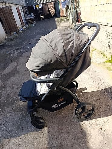 машинка с педалями: Продается коляска фирмы Текнум, подойдёт до 4 лет, хорошая — 5