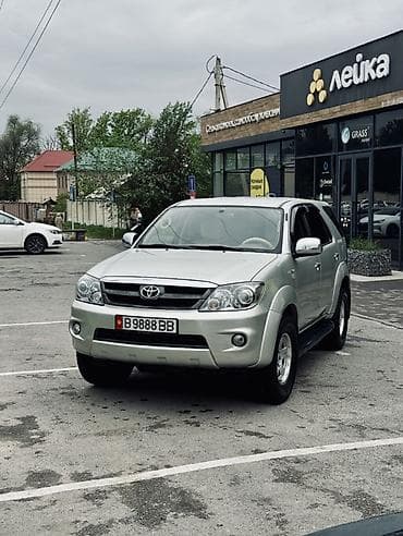 такта фуранер: Toyota Fortuner: 2007 г., 2.7 л, Механика, Бензин, Внедорожник — 1