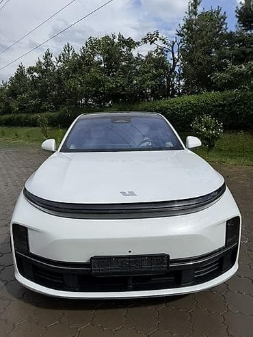 степ эреф 1: Lixiang L7: 2023 г., 1.5 л, Автомат, Гибрид, Кроссовер — 1