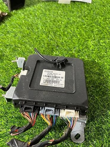 packard be: Блок управления кузовной электроникой (BCM) с приемником, левый руль — 1