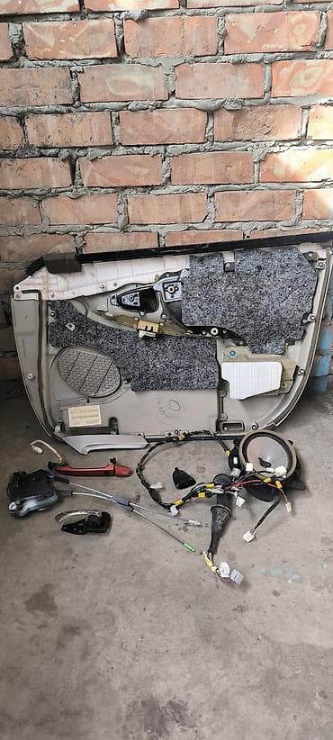 Дверь Передняя левая Toyota, Оригинал