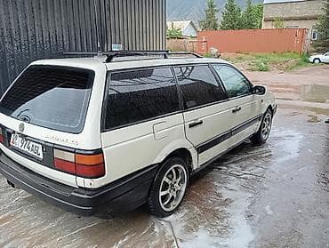кайык матор: Volkswagen Passat Variant: 1992 г., 0.2 - engine capacity л, Кол менен иштөөчү, Бензин, Универсал — 4