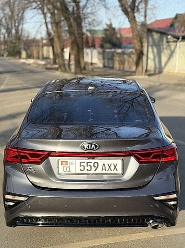 не пользуюсь: Kia K3: 2019 г., 1.6 л, Вариатор, Бензин, Седан — 7
