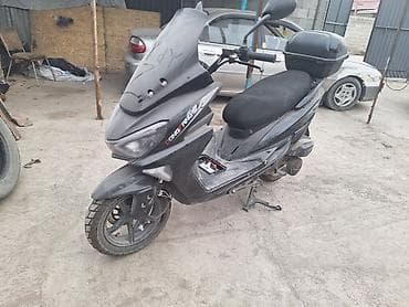 Скутер DongFang, черный цвет, городской класс. Сатылат срочно баасын