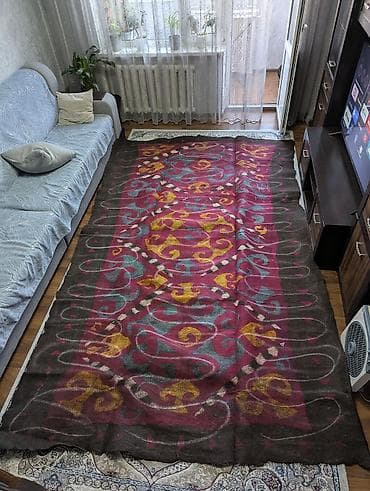 Шырдаки: Традиционные войлочные ковры, 2шт (ала-кийиз) крупного размера. - — 1