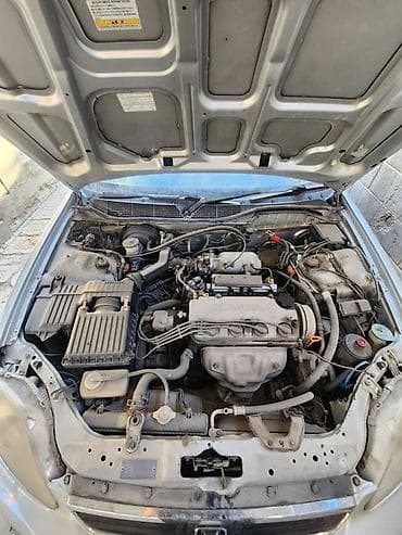 210: Honda Civic: 1999 г., 1.3 л, Вариатор, Бензин, Седан — 3